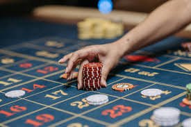 Basketball court action representing sports betting coverage on 4shared
